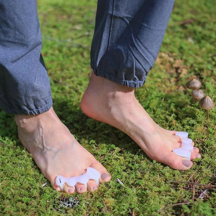 Correct Toes® - Toe Spacers - Clear - Image 12